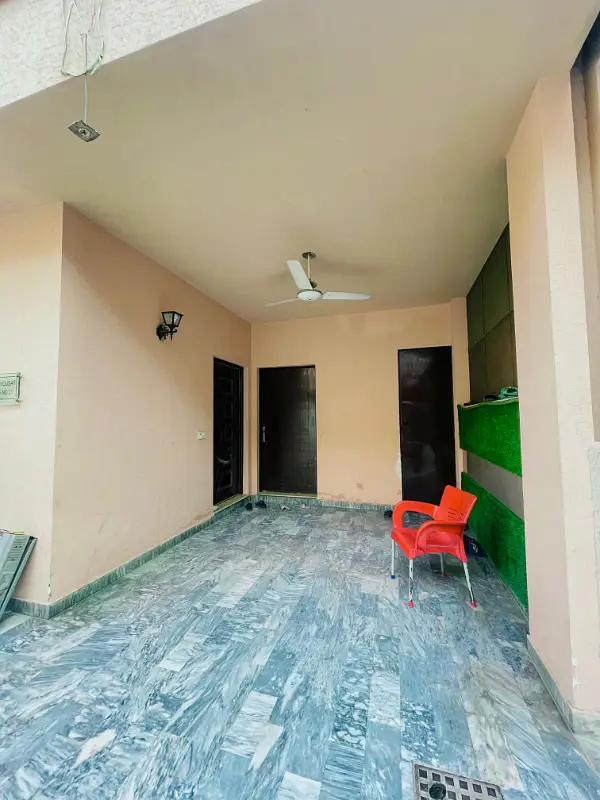 5 Marla Furnished House for rent in paragon on daily , monthly Basses