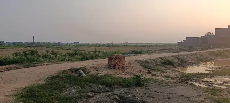 Prime Location 3 Marla Plot for Sale in Kahna, Lahore