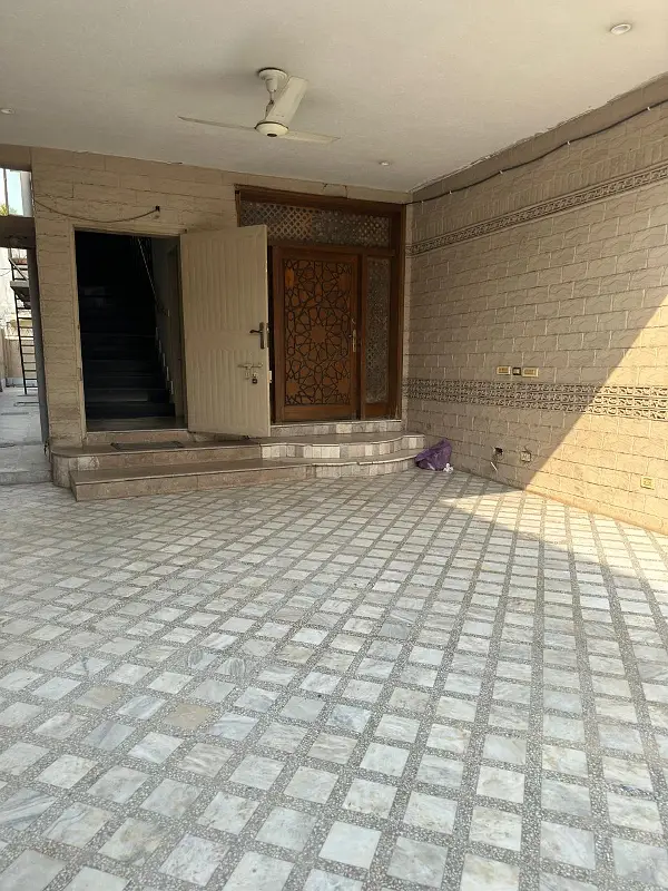 1 Kanal Commercial Use House Available For Rent At Gulberg