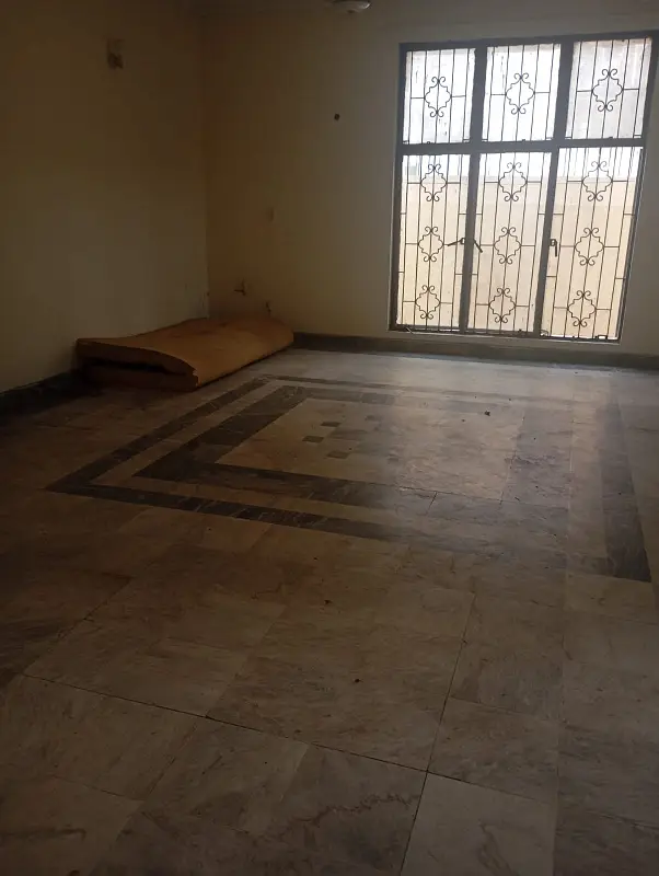 DHA phase 1 kanal full house for rent avalible j block