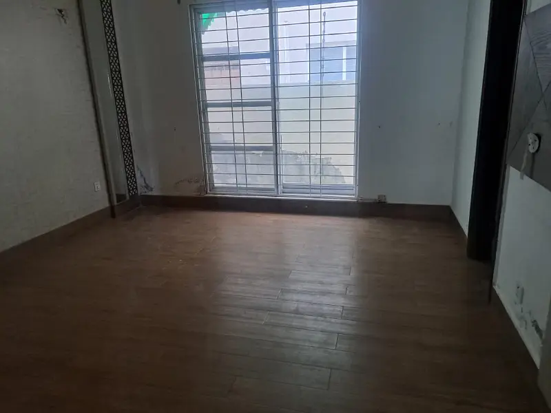 5 marla full house available for rent near IMC hospital and Kids campus school DHA phase 5 Lahore
