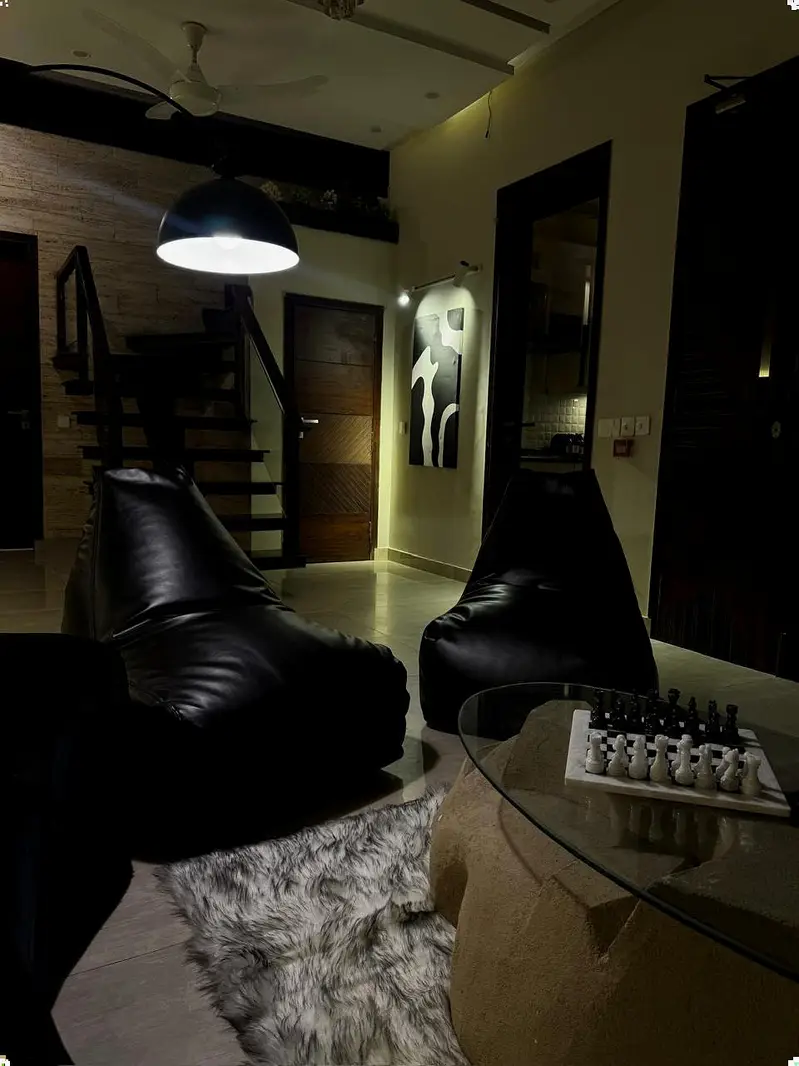 5 MARLA ELEGANT AND FULLY FURNISHED SUPER HOT LOCATED BUNGALOW IS AVAILABLE IN DHA, LAHORE.