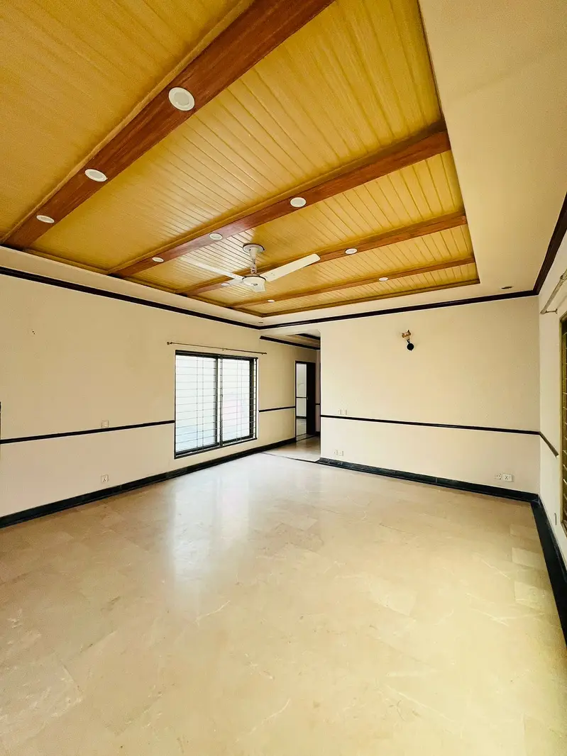 1 Kanal Upper Portion 3 Beds in DHA