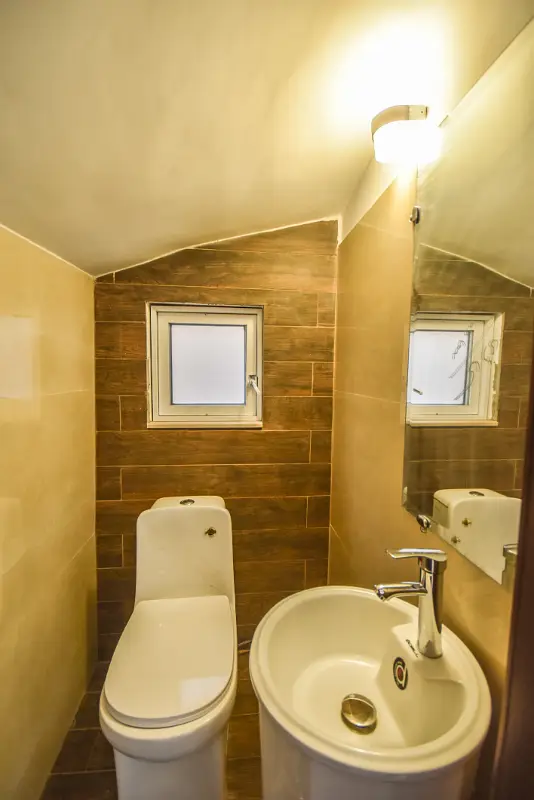 5 MARLA BRAND NEW SPANISH STYLEISH HOUSE FOR SALE