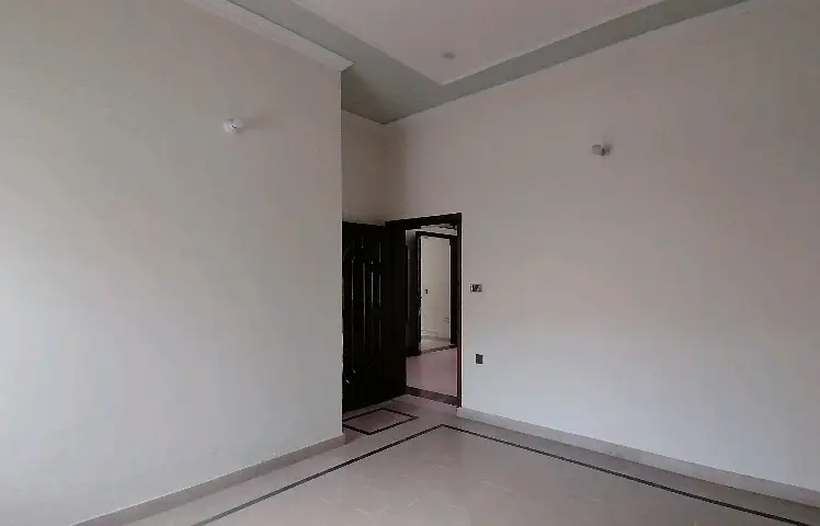 10 Marla Double Storey House FOR Rent