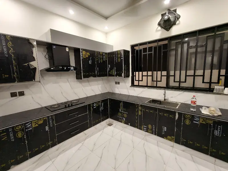 10 Marla Brand New House For Rent in Ghaznavi Block Bahria Town Lahore