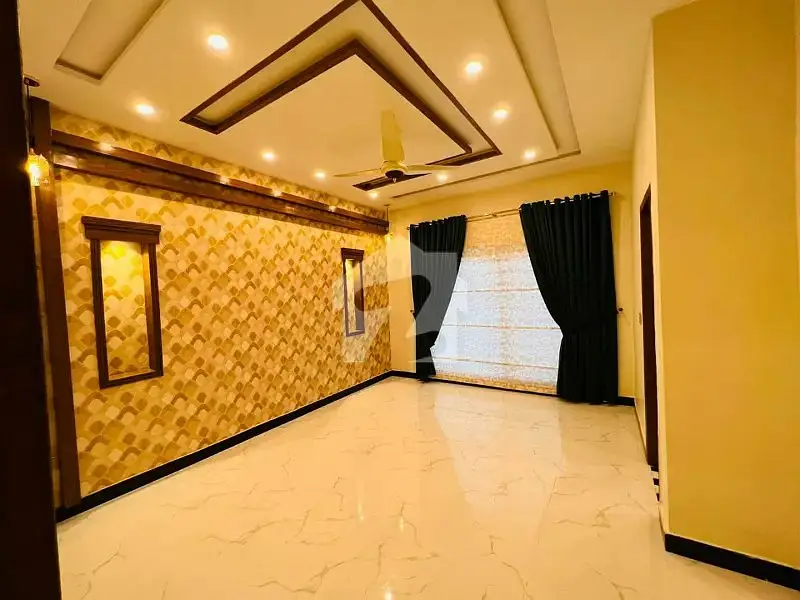 10 Marla House Available For Rent In Sector C Bahria Town Lahore