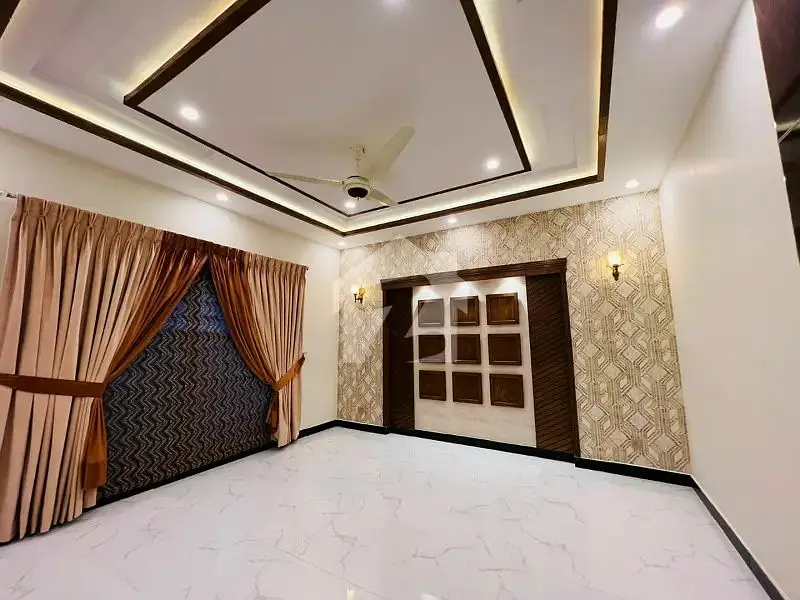 10 Marla House Available For Rent In Sector C Bahria Town Lahore