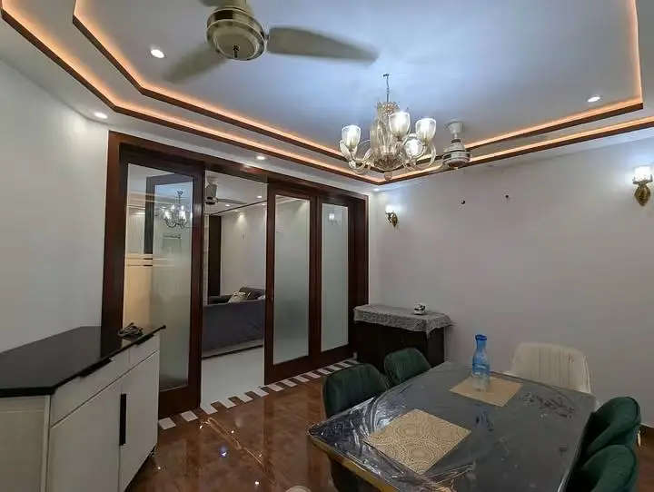 Luxury Furnished 10 Marla Lower Portion Available For Rent In Bahria Town Lahore