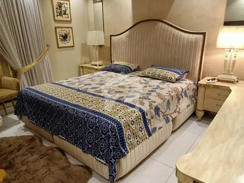 Short Term Stay One-Bed Furnished Apartment for Rent in Bahria Town Lahore