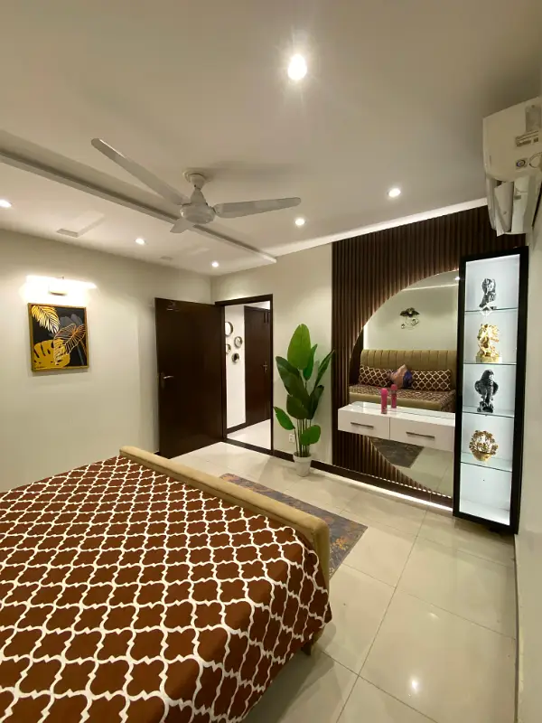 Per Day Apartment for Rent in Bahria Town Lahore Available