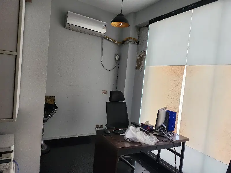 8/MARLA 2ND FLOOR AVAILABLE FOR RANT