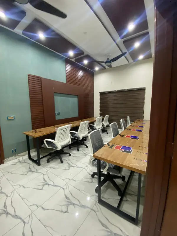Full Furniahed Office 2ND Flour Prime Location Near UCP