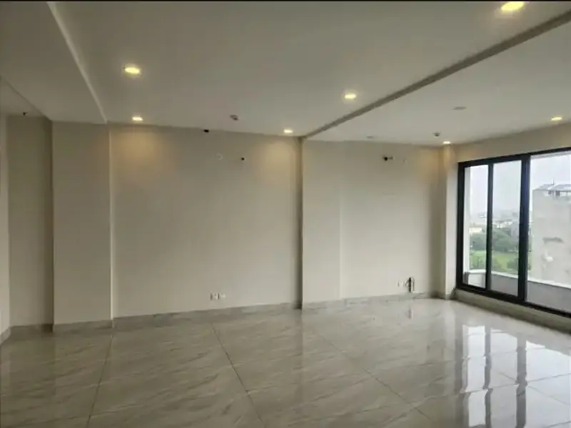 4 MARLA OFFICE FLOOR AVAILABLE FOR RENT IN DHA